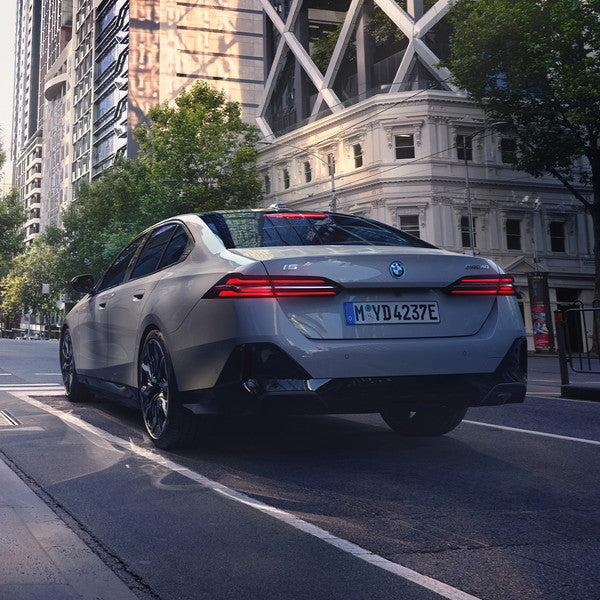 【SECRET MALL会員限定】YanaseBMW商談キャンペーン(BMW 5シリーズ/i5)