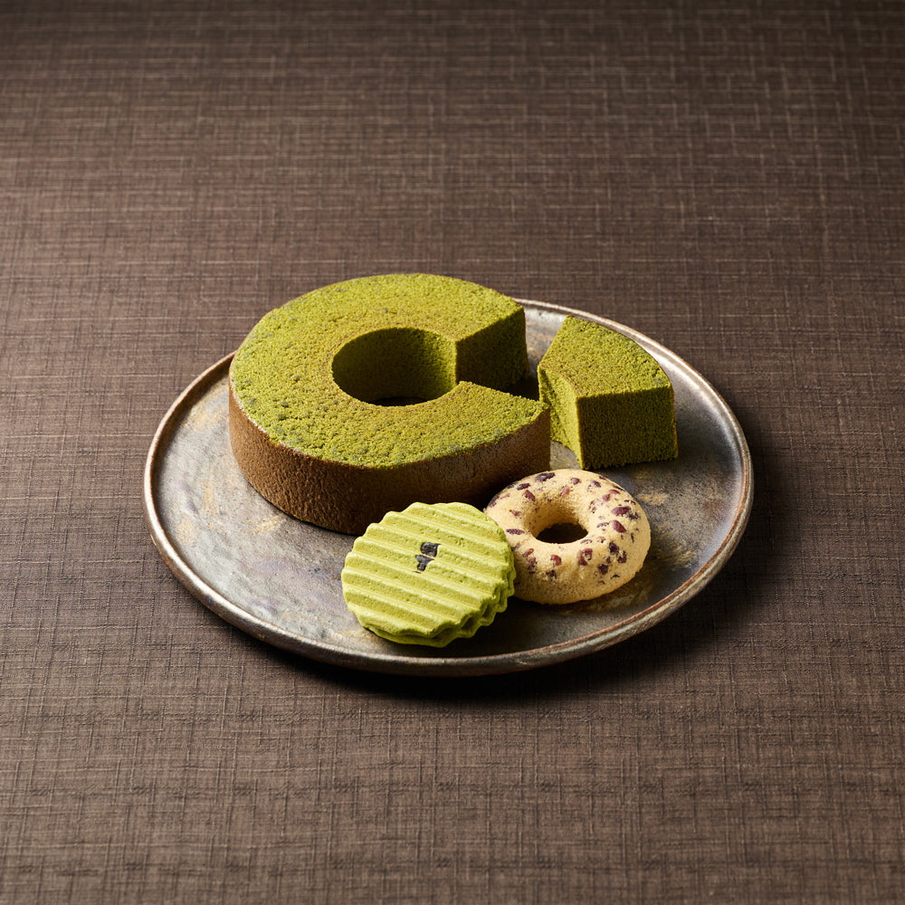 【ギフトカード】京都　京寿楽庵　宇治抹茶バウム　踊