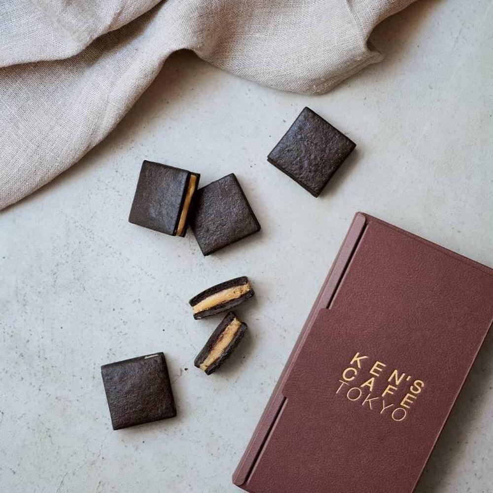 【ギフトカード】ケンズカフェ東京　特別セットJ(キャラメルサンド、KEN'Sばうむ ダブルショコラ)