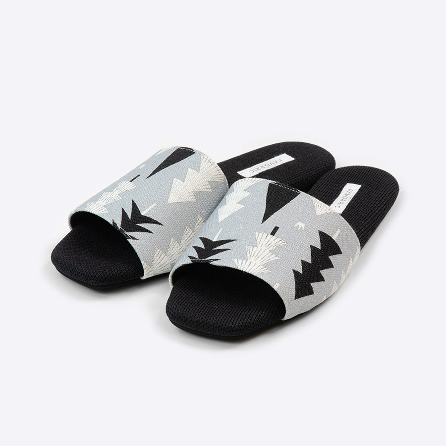 FAVORRIC ルームサンダル | Dicey Forest