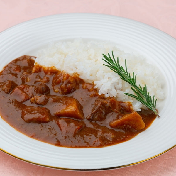 「横浜ロイヤルパークホテル」 監修 野菜入りビーフカレー(35食)