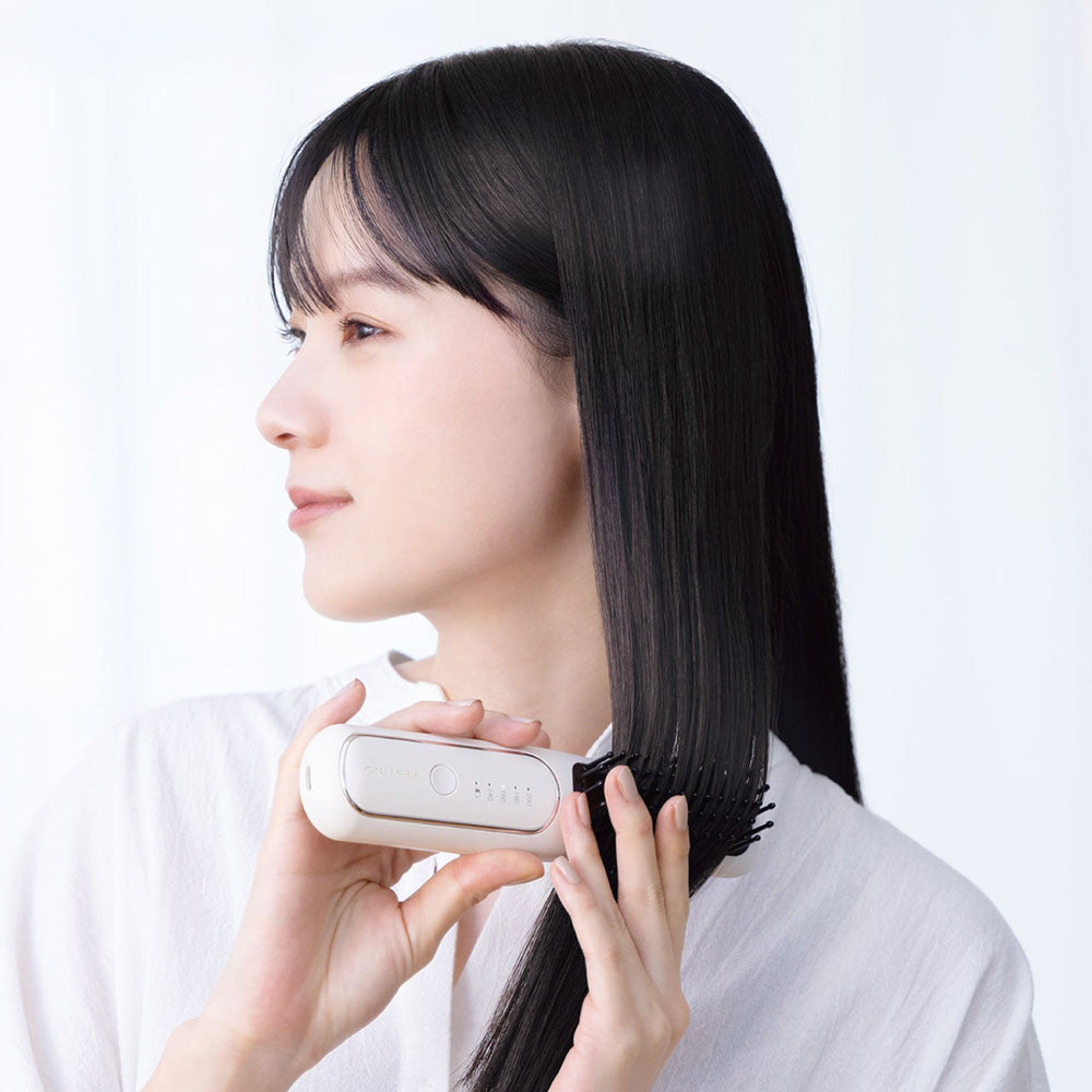 【ギフトカード】FESTINO（フェスティノ）充電式スタイリング ヒーターブラシ ホワイト