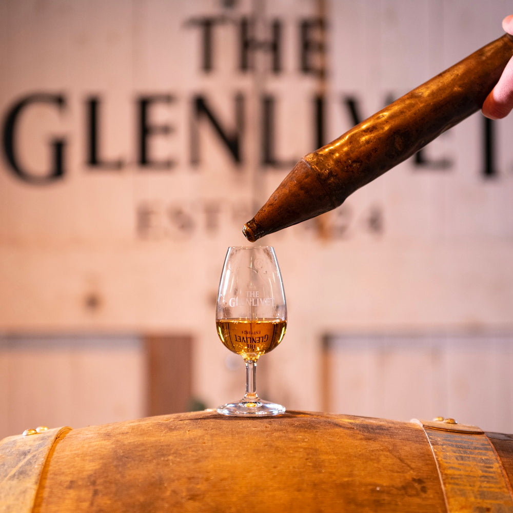 1824年創業スコッチ・ウイスキー　ザ・グレンリベット 12年 箱入 700ml 6本