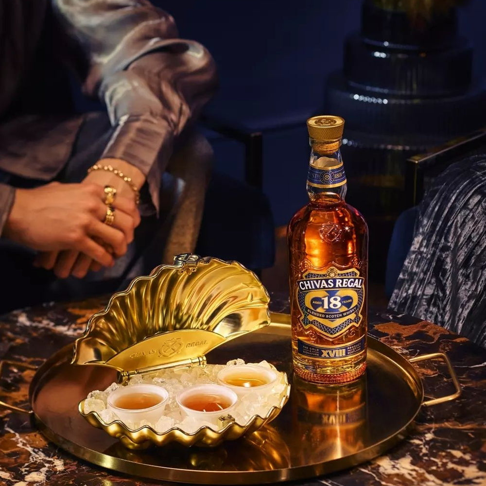 【ギフトカード】1801年創業スコッチ・ウイスキー シーバスリーガル 18年 箱入 700ml